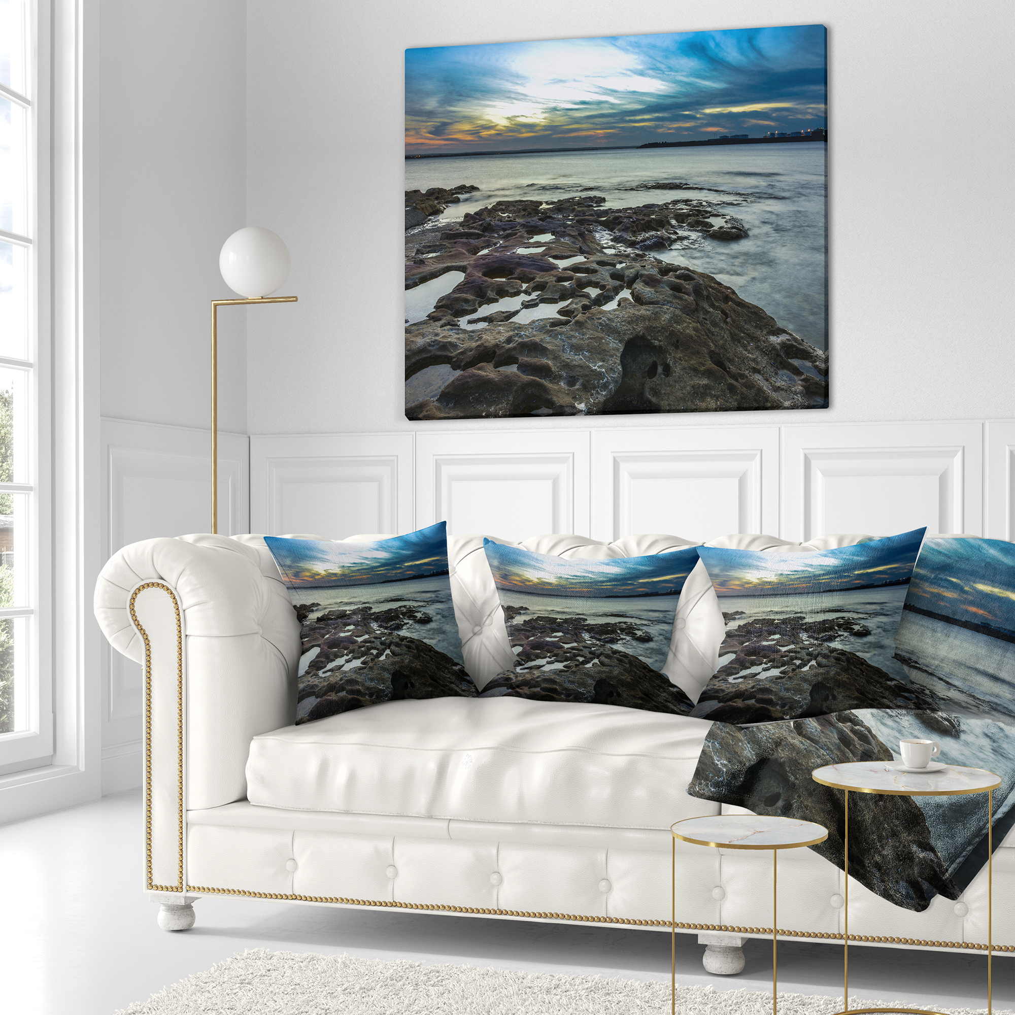 Designart Beautiful Dark Seashore Australia - Cityscape Throw Pillow - 16x16