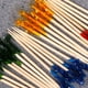thumbnail image 4 of 100 palillos de bambú para frutas con tiras de plástico de colores, para flores, cócteles, sándwiches, frutas, suministros para fiestas., 4 of 7