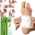 thumbnail image 3 of 100 Pcs Ginger Wormwood Foot Patch Detox Remove Body Toxins Foot Patches, 3 of 5