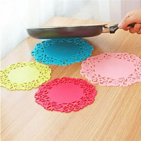 

Cup Coaster Hollow Lace Flower Design Round Silicone Table Cups Coaster Heat Resistant Pads - Green 9cm