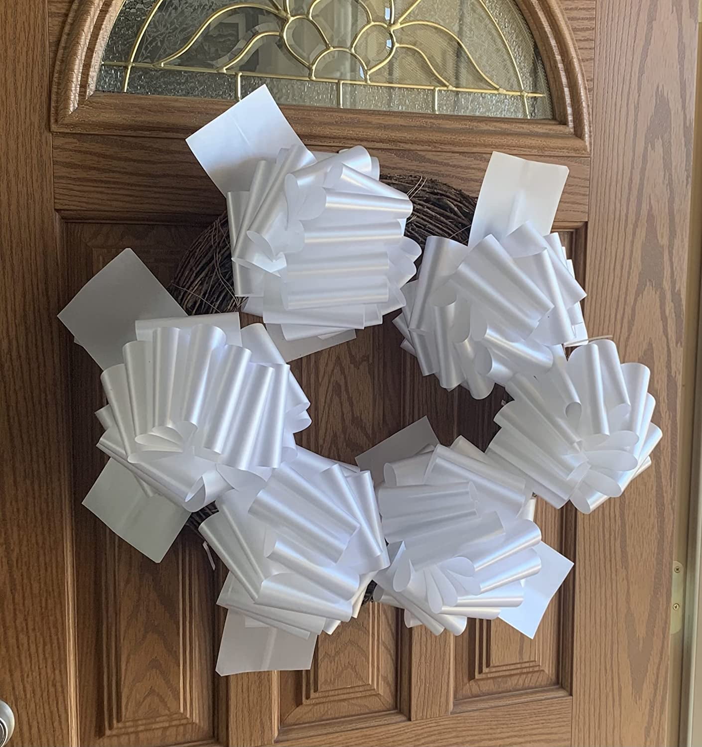 GiftWrap Etc. 8" White Pull Bows Bulk Pack – Set of 100, 4th of July, America 250 Anniversary, Wedding Decor, Reception, Event Decoration, Birthday, Big Bows for Trees, Fences, School Graduation