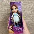 thumbnail image 1 of Disney princesa Elsa Rapunzel Anna Tiana Mulan Belle Moana nieve Mini muñecas dibujos animados cuento de hadas princesa figuras de acción regalos para niños, 1 of 5