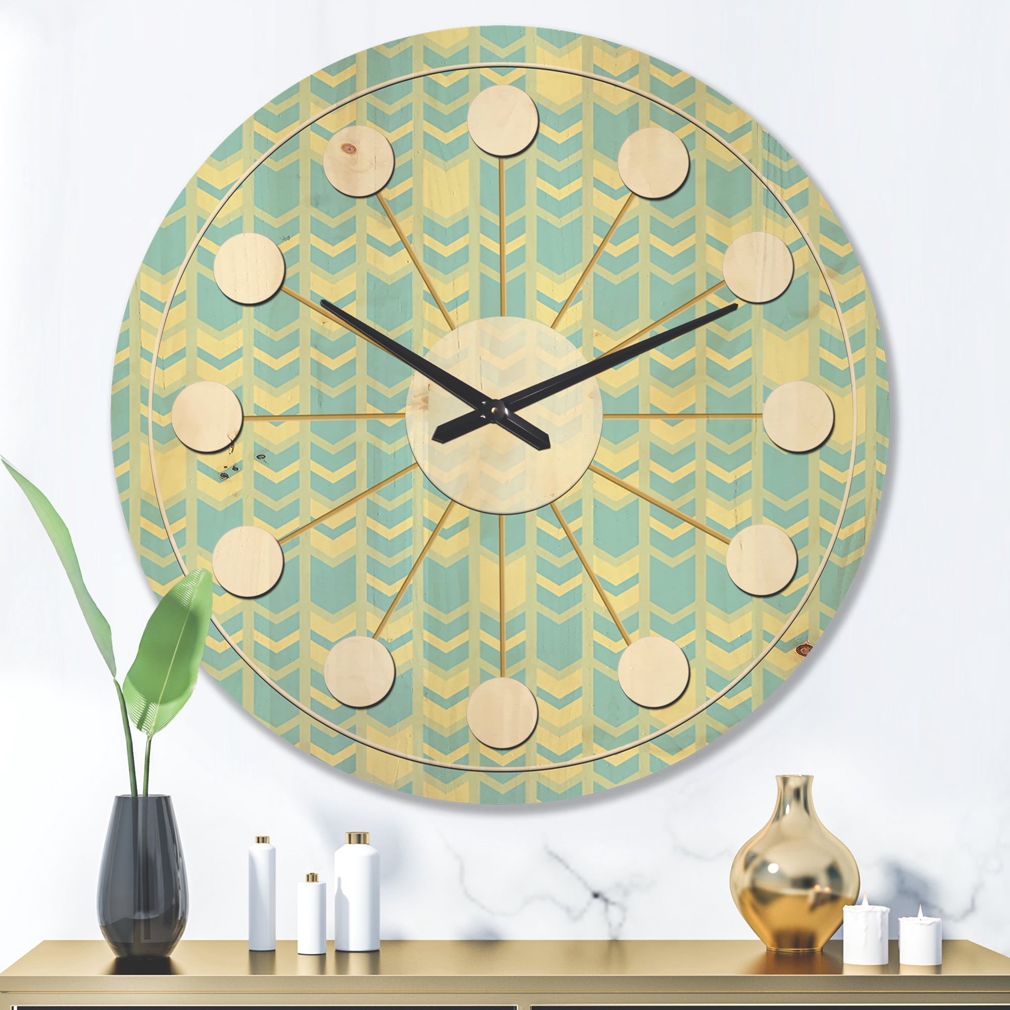 Designart 'Abstract Retro Pattern Design XX' Mid-Century Modern Wood Wall Clock