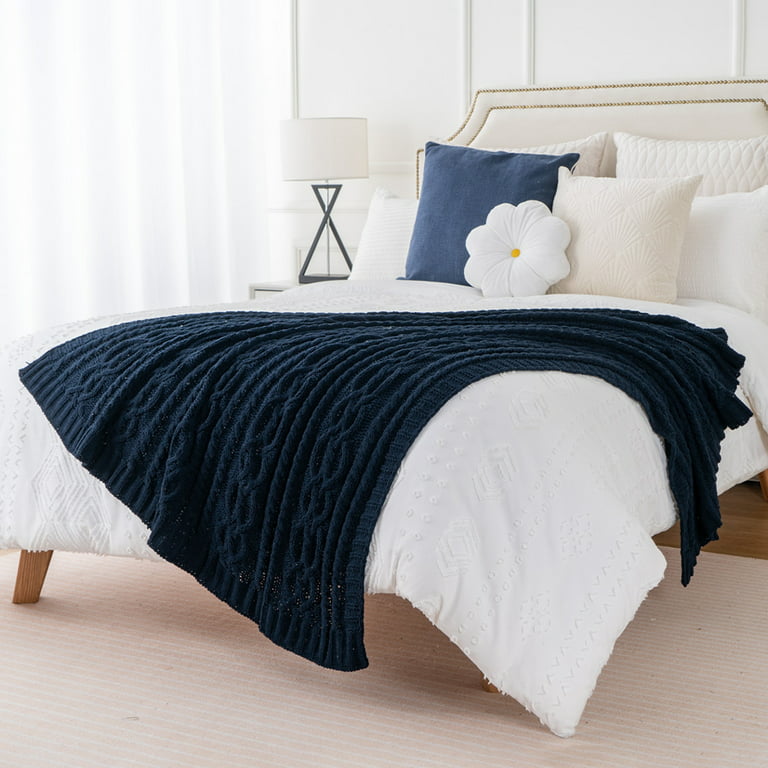 Yeti Snowbrawl Throw Blanket for Sale by LethalChicken
