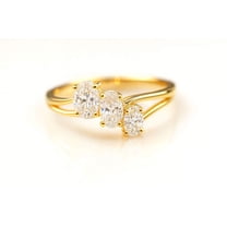 vylahjewellery 18K Yellow Gold Three Stone Anniversary Rings for Women Oval Cut Sparkling Moissanite Diamond Engagement Ring Wedding Gift Jewelry Promise Ring Daily Wear Bands
