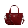 thumbnail image 3 of Bolso de hombro con cremallera y cadena de PU popular de moda 2024, bolso cruzado conciso de color sólido para mujer, bolso de mano suave y versátil para desplazamientos diarios, 3 of 5