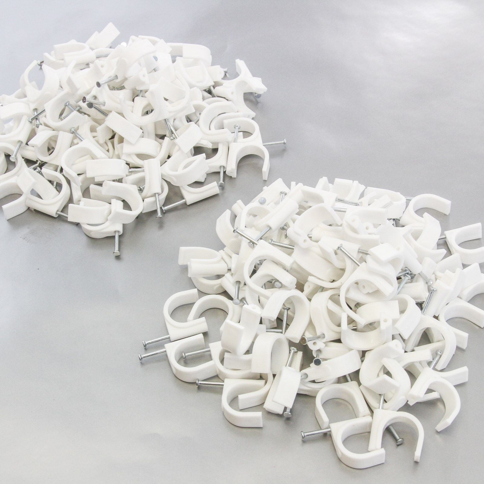 200 Round 7/8 Inches (22 mm) Cable Wire Clips Cable Management Cord Tie