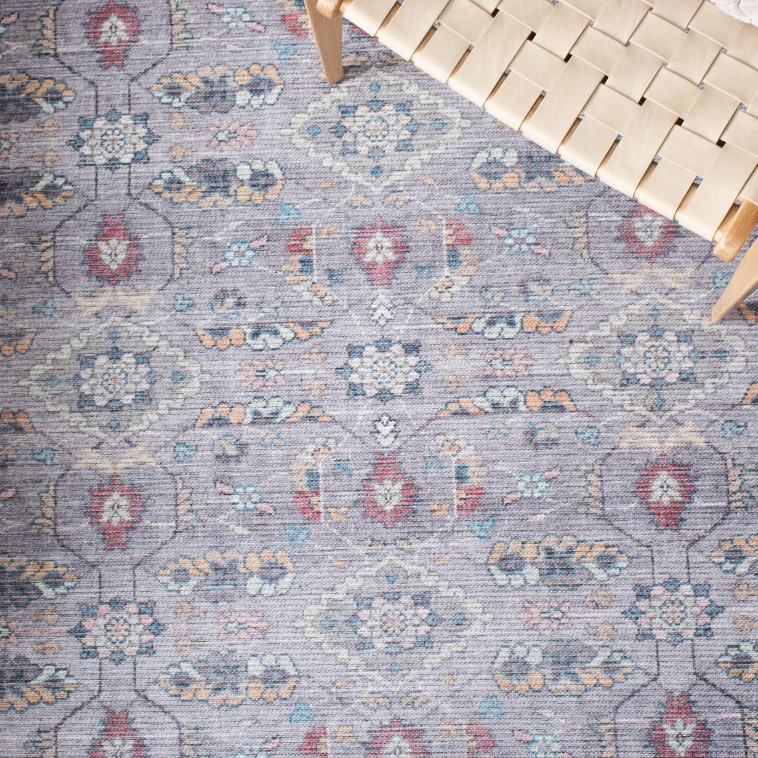 SAFAVIEH Serapi Winnie Oriental Area Rug
