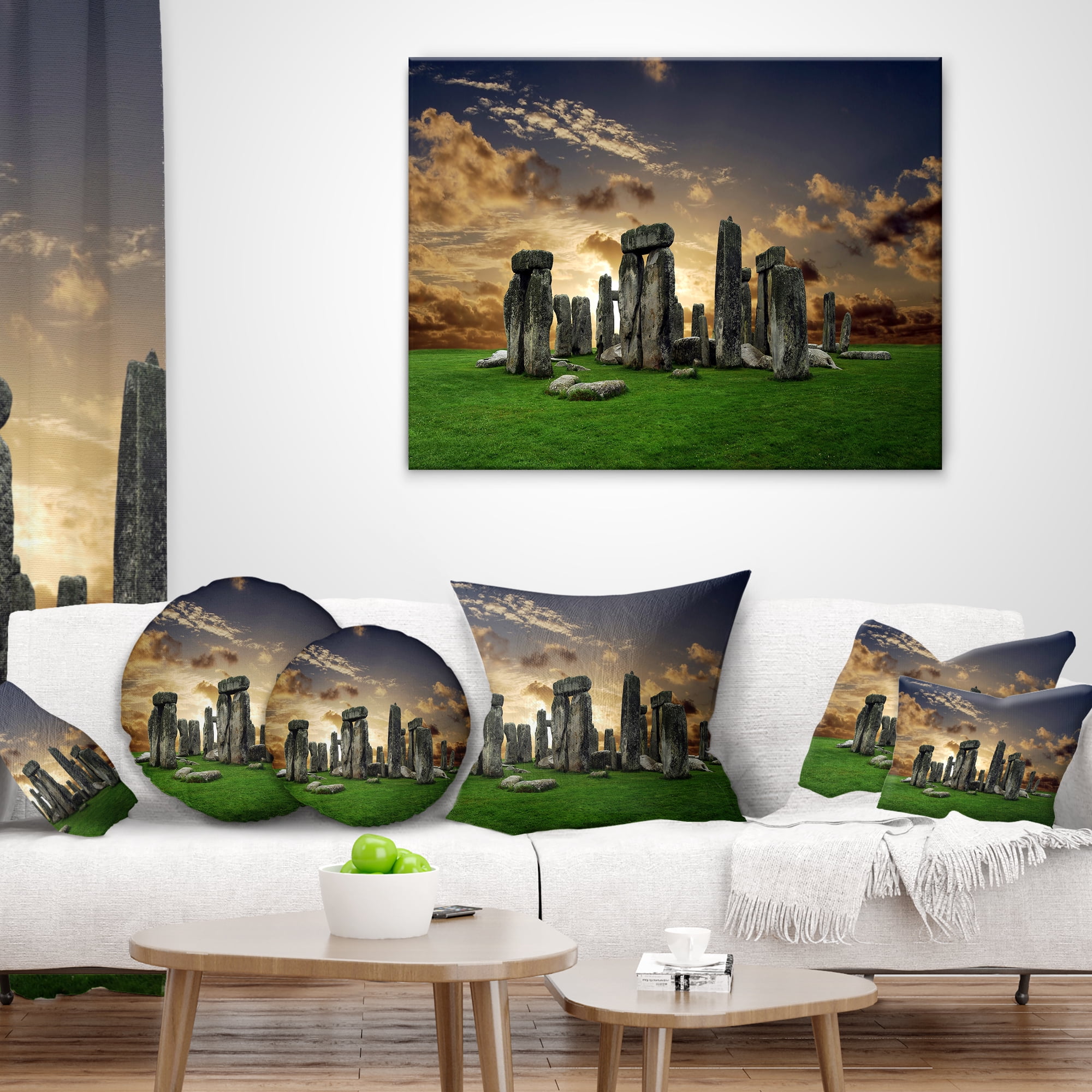 Designart Stonehenge - Landscape Photography Throw Pillow - 12x20