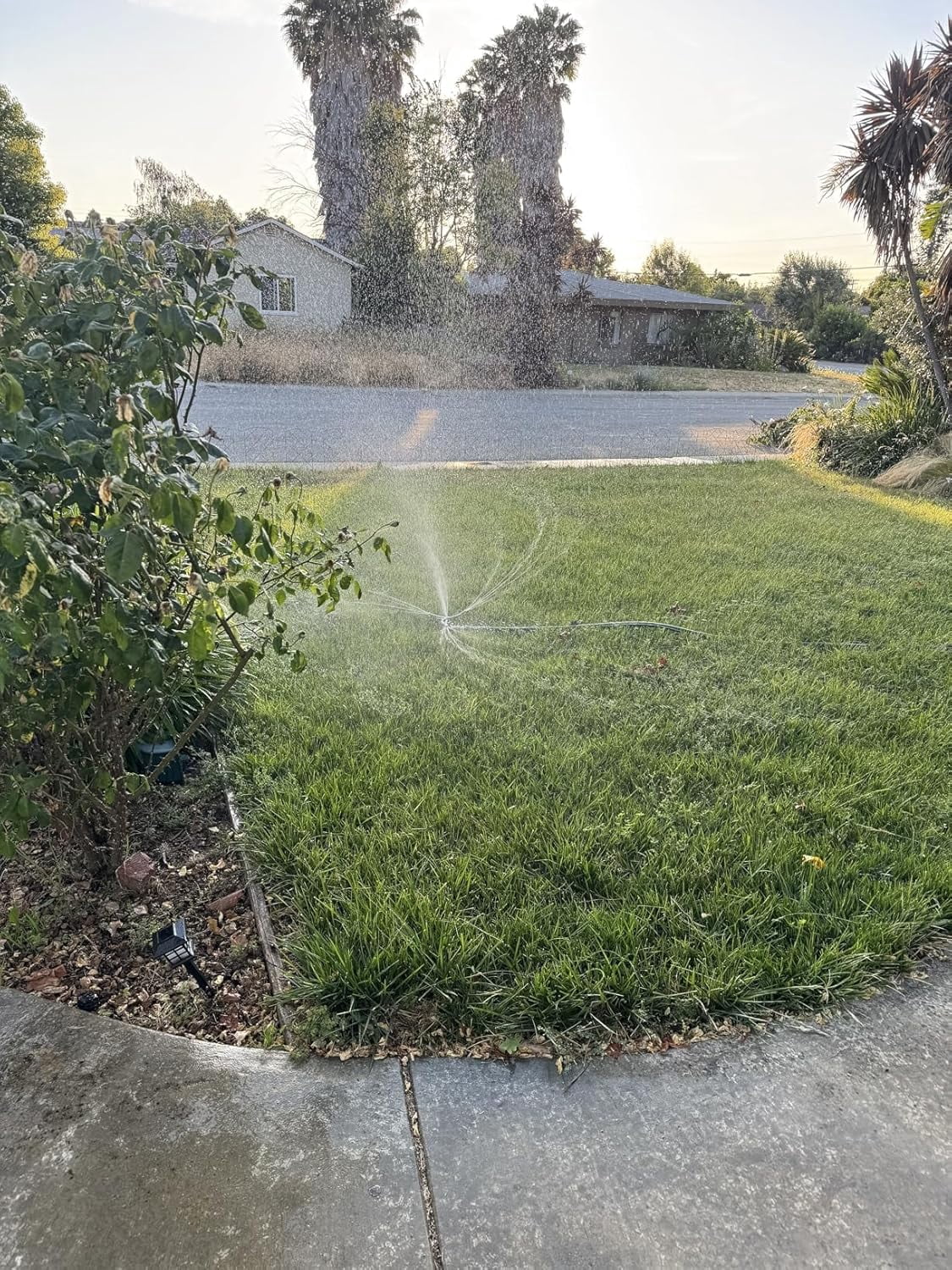 Metal Rotating Water Sprinkler for Lawn, Heavy Duty 3-Arms Whirling 360 Degree Automatic Rotary with Wheeled Base Small Areas, Garden, Yard, Cover up to 1,384 Sq. ft.