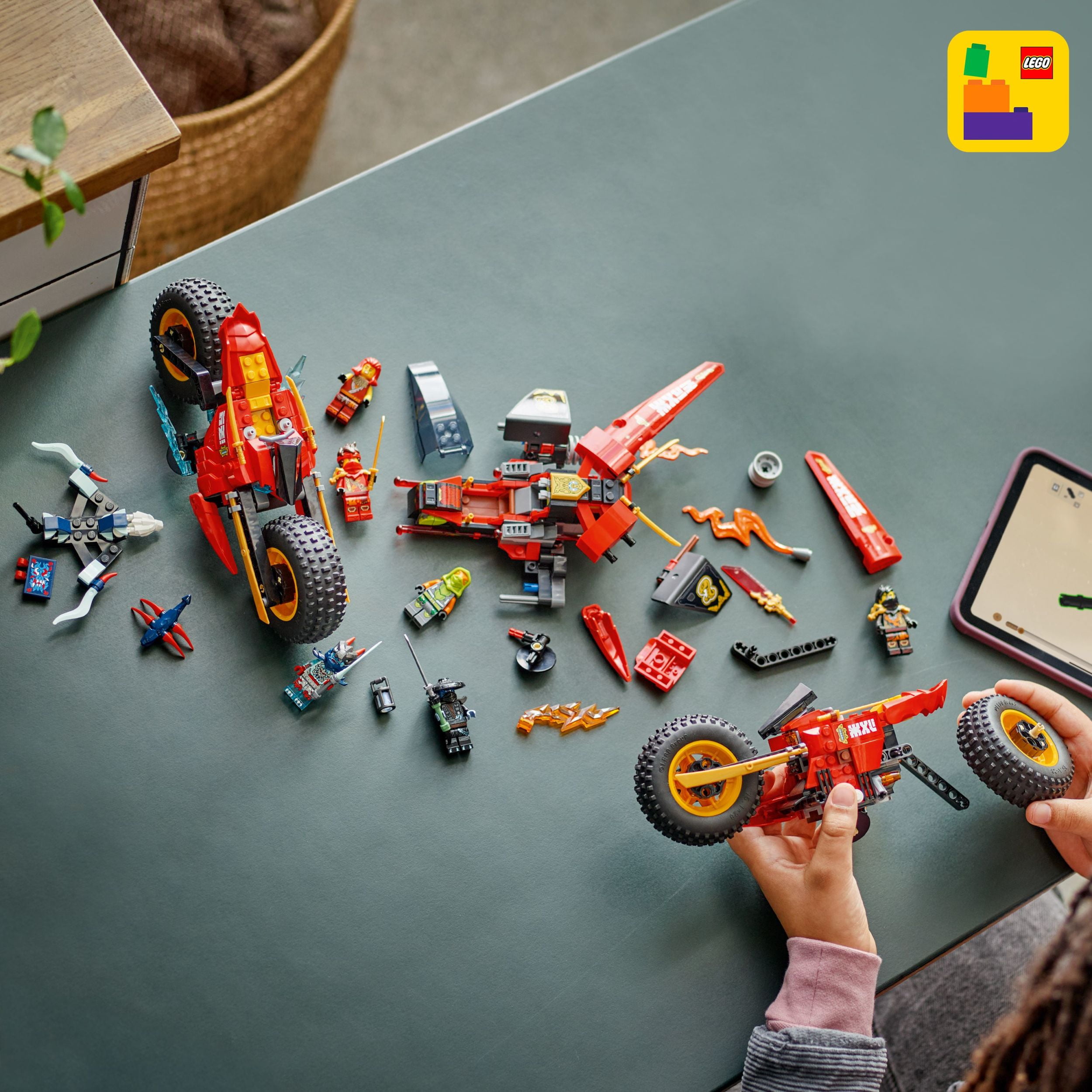 LEGO NINJAGO Le Véhicule de Combat des Ninjas 3en1, Ensemble de Construction 71844