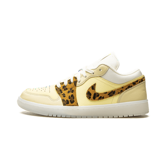 JORDAN WOMENS AIR JORDAN 1 LO WMNS "SNKRS Day" DN6998 700 from Stadium Goods