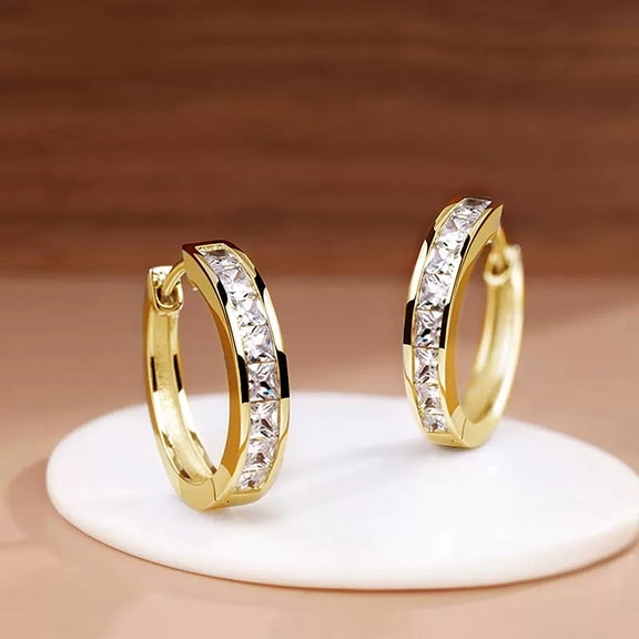 Classic Design Women Hoop Earrings Full with Princess Square CZ Simple and Elegant Female Accessories
