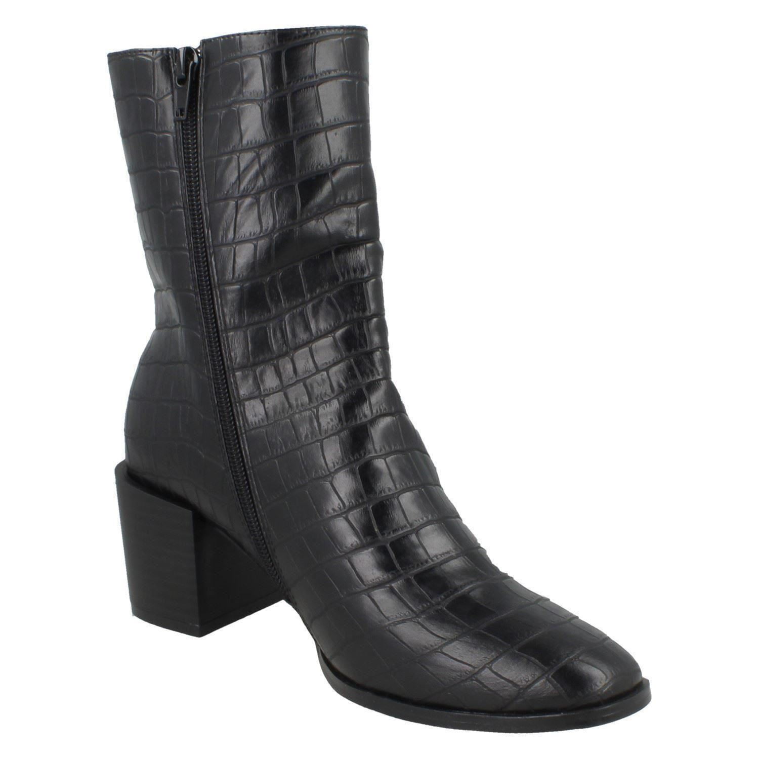 black crocodile boots womens