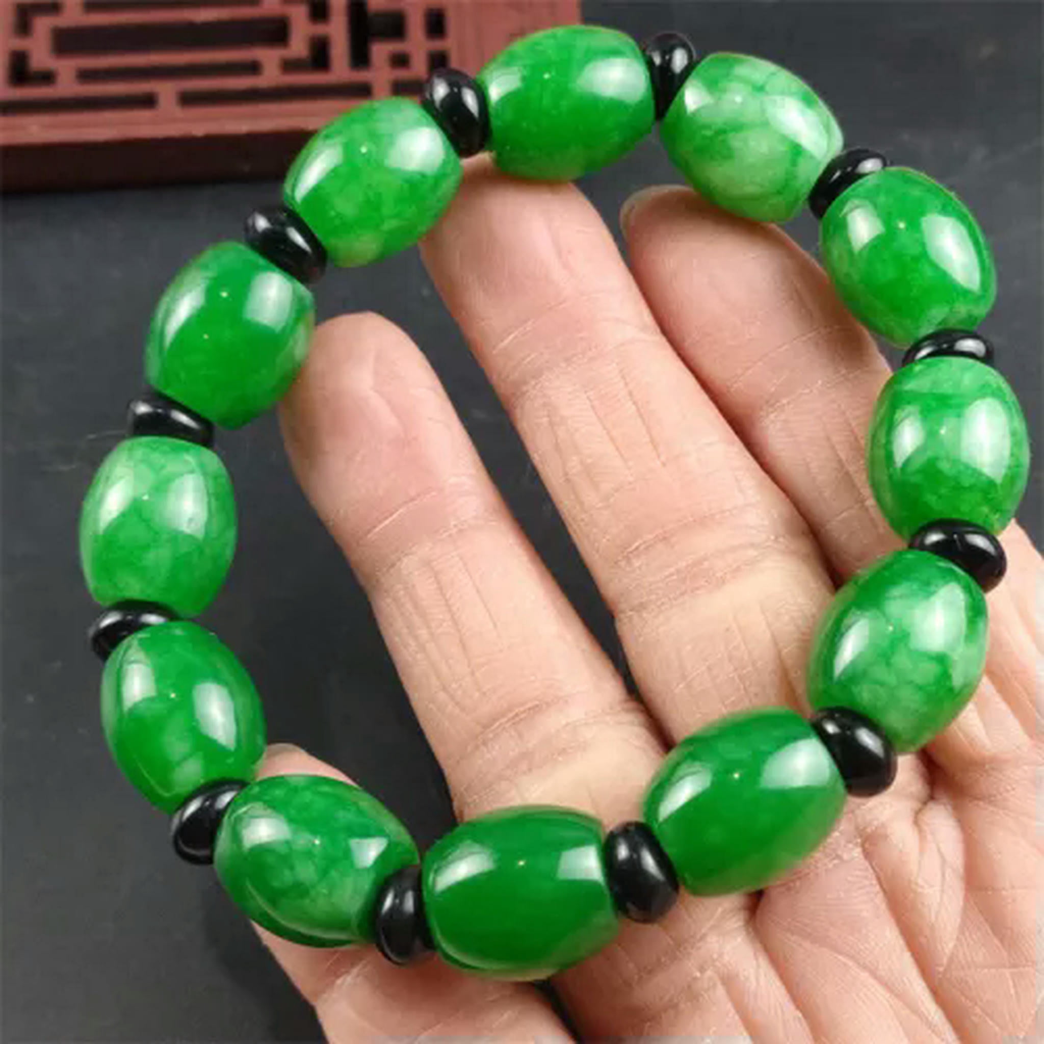 HOOUN Jewelry Guzhu Road Pass Bracelet Dry Emerald Green Jade Bracelet Men and Women
