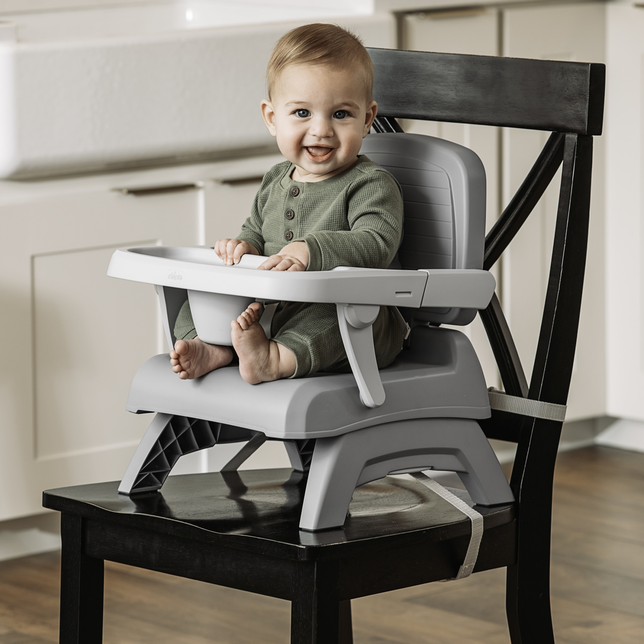 Chicco Bento Booster 3-in-1 Seat, Mochi Purple photo 8