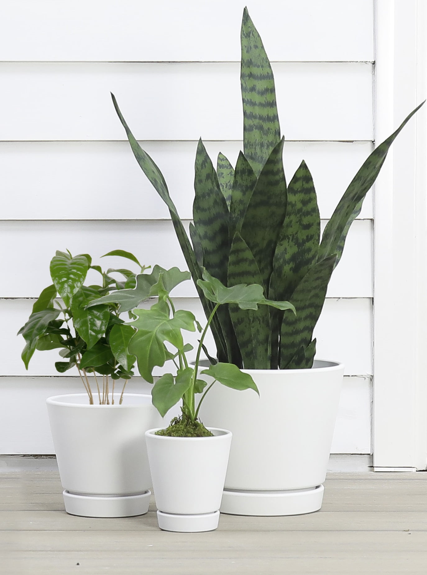 (2 pack) Mainstays Recycled Resin Planter With Attached Saucer, White, 5.9in x 5.9in x 5.5in