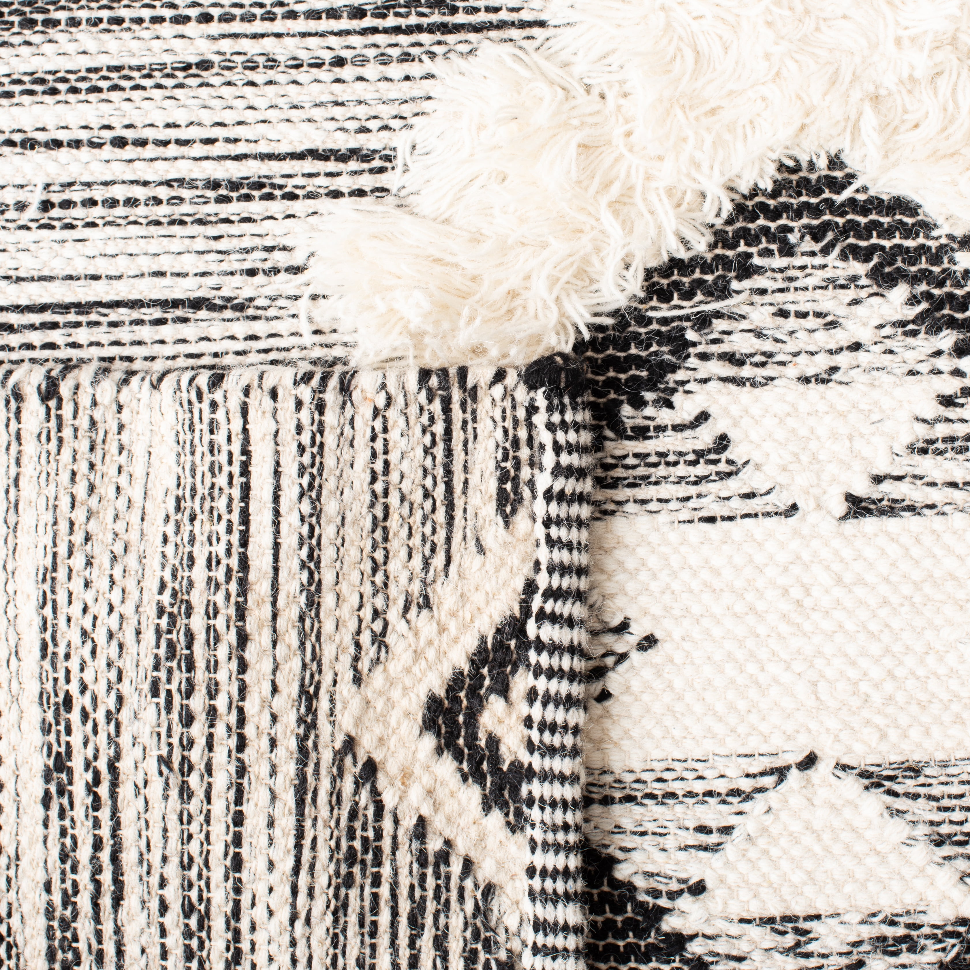 SAFAVIEH Kenya Stojan Southwestern Area Rug, Black/Ivory, 9' x 12'