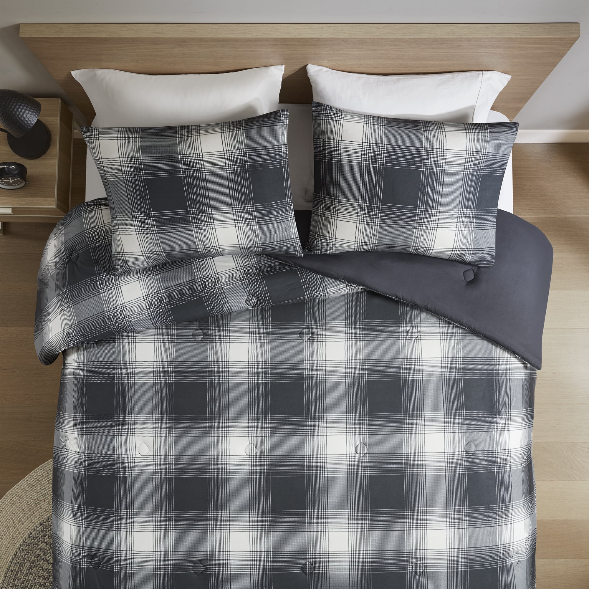 Mainstays Shadow Plaid 3-Piece Grey Comforter Set, King