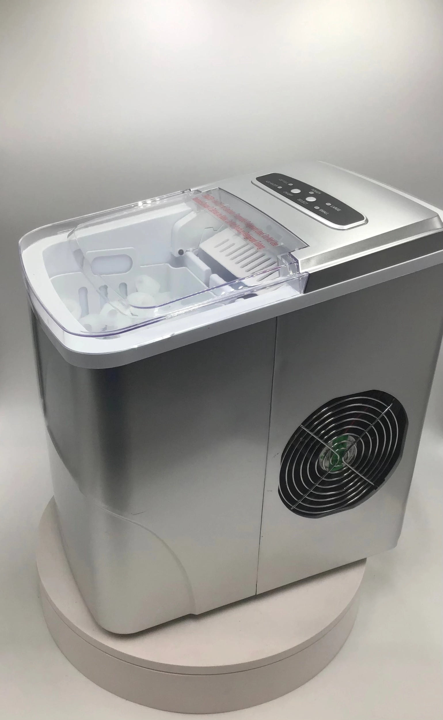 Insignia - 26-Lb. Portable Ice Maker -Silver