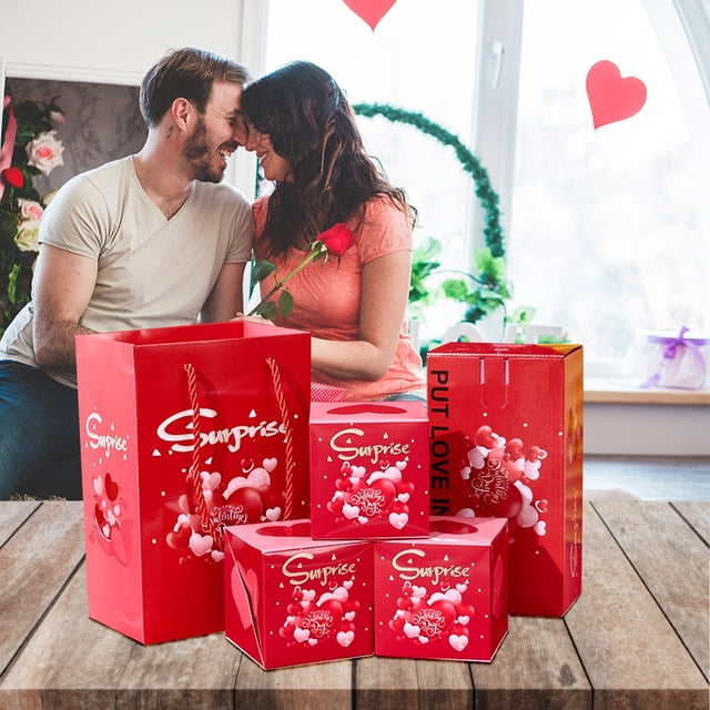 TUWABEII Surprise Box Gift Box for Money, Surprise Gift Box Explosion, Newly Merry Romantic Surprise Gift Boxes, Unique Christmas Valentine's Day Folding Bouncing Envelope Explosion Gift Box