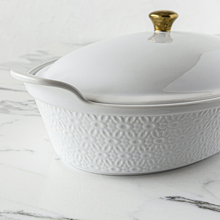 Casserole Dishes with Lids