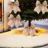 thumbnail image 1 of Caja de regalo navideña con lazo a cuadros, ideal para fiestas. Decoración festiva para el árbol de Navidad. Productos esenciales para fiestas., 1 of 7