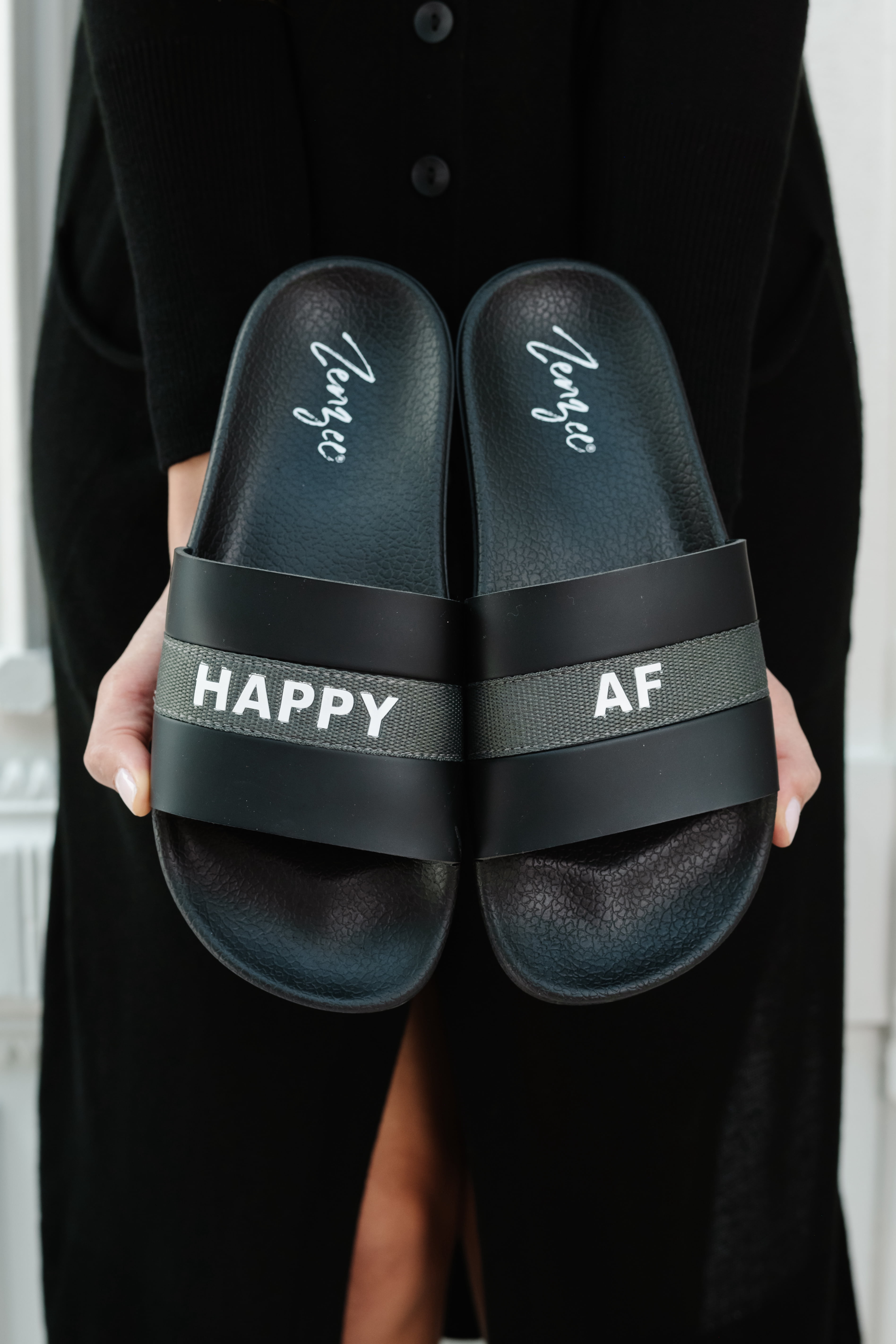 designer pool slides womens