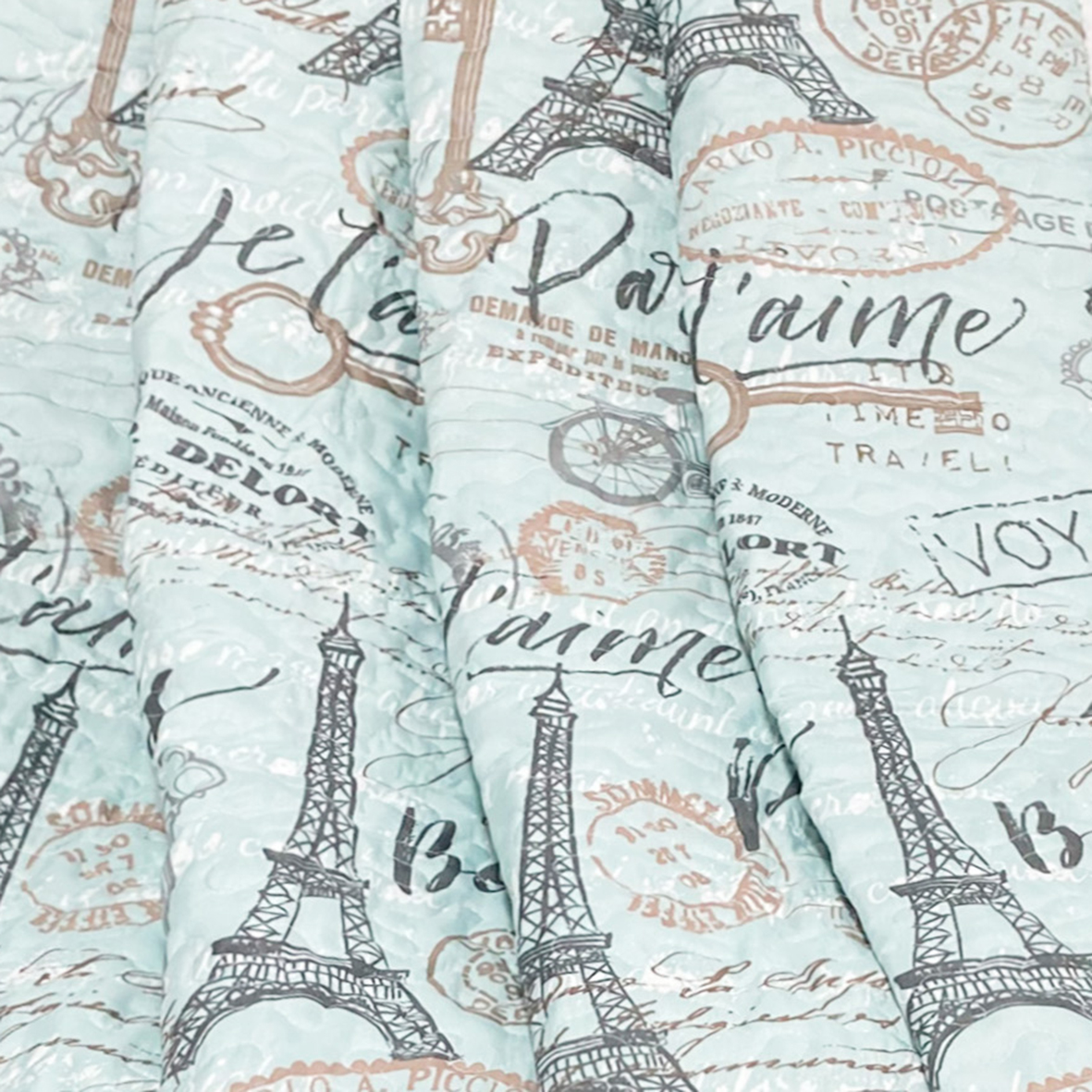 Travel to Paris Quilted Sherpa Throw