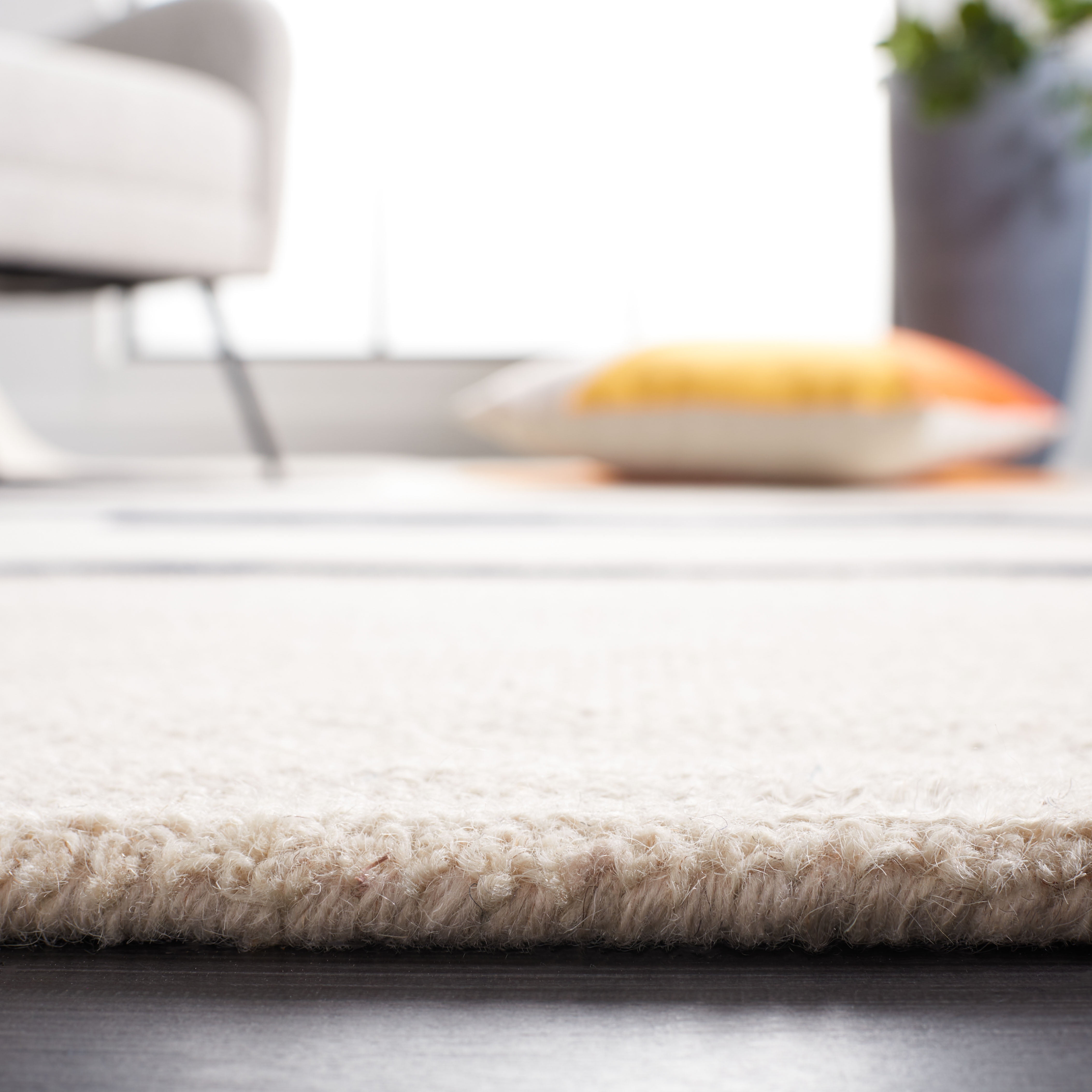 SAFAVIEH Rodeo Drive Corine Abstract Area Rug, Beige/Black, 2' x 3'