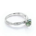 thumbnail image 3 of JeenMata Anillo de Compromiso de 1 Quilate, Ágata Verde Musgo Blanco Lechoso y Moissanita, Semi Pavé, Cuerpo Retorcido Infinito, Engaste de Cuatro Puntas, Chapado en Oro Blanco de 18 K sobre Plata, 3 of 6