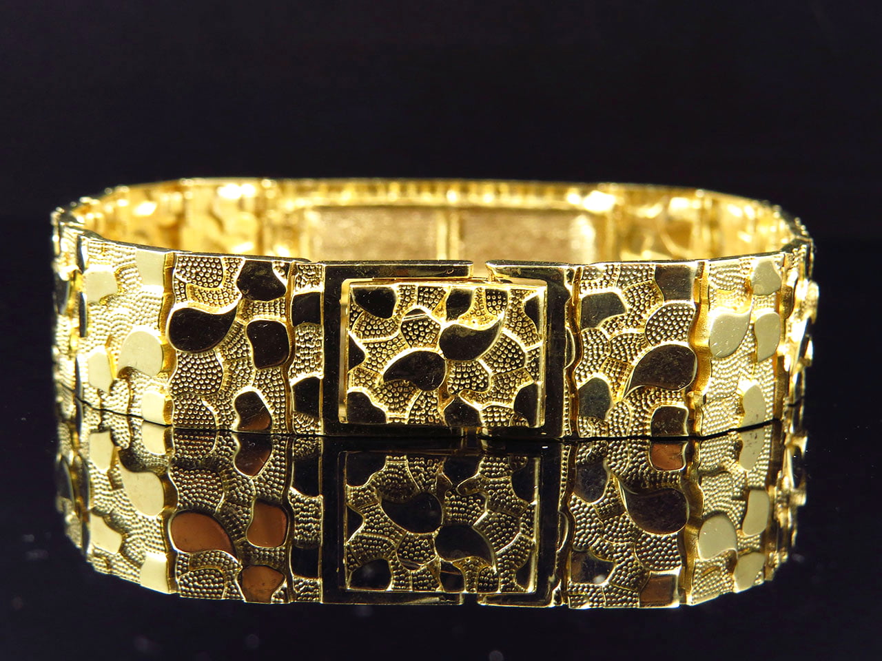 Vintage Heavy 14K Gold Nugget Bracelet at 1stDibs | vintage gold nugget  bracelet, 10k gold nugget bracelet, nugget bracelet 14kt
