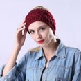 thumbnail image 3 of Diadema de invierno de lana tejida con cable para mujer, 3 of 5
