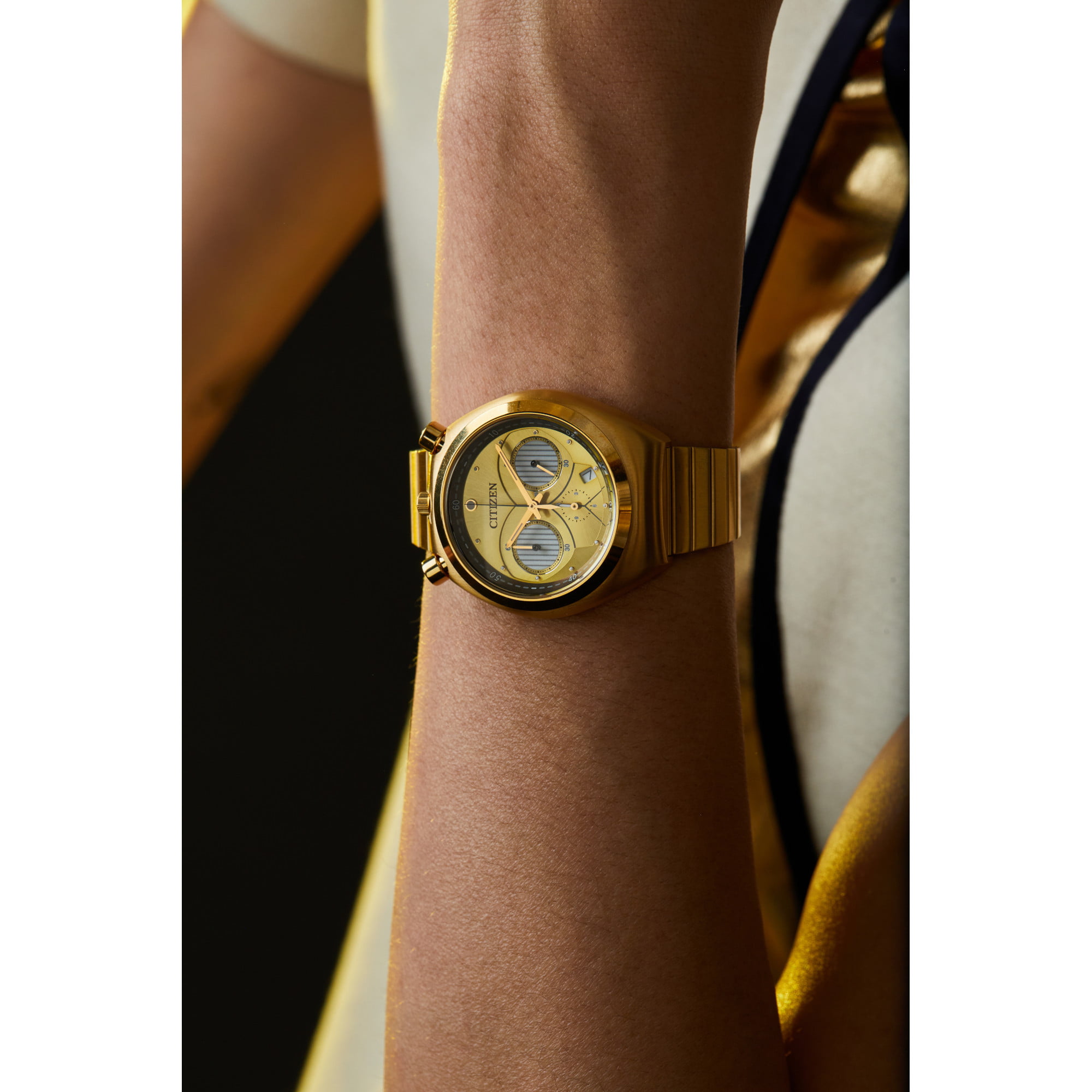 Citizen Unisex Star Wars C-3PO Goldtone Chronograph Quartz Watch AN3662-51W | Solaruhren