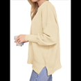 thumbnail image 2 of Suéteres de Murciélago Extragrandes para Mujer, Conjuntos de Otoño 2025, Suéteres de Cuello Redondo de Punto con Abertura Lateral, Tops de Moda. Albaricoque L, 2 of 7