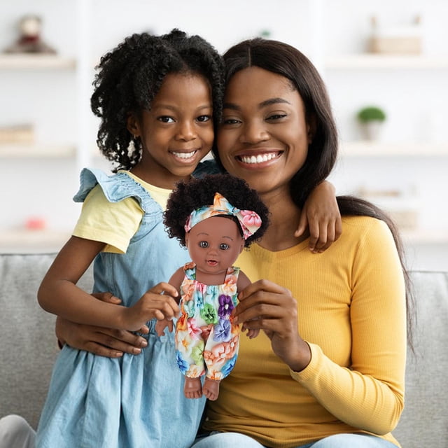 Muñecas negras de 30 cm para niñas de 3, 4, 5 y 6 años con pelo rizado, juguete para perro, muñecas pequeñas para bebés, niñas y niños pequeños, regalo de cumpleaños para fiestas. Muñeca Heiwa.