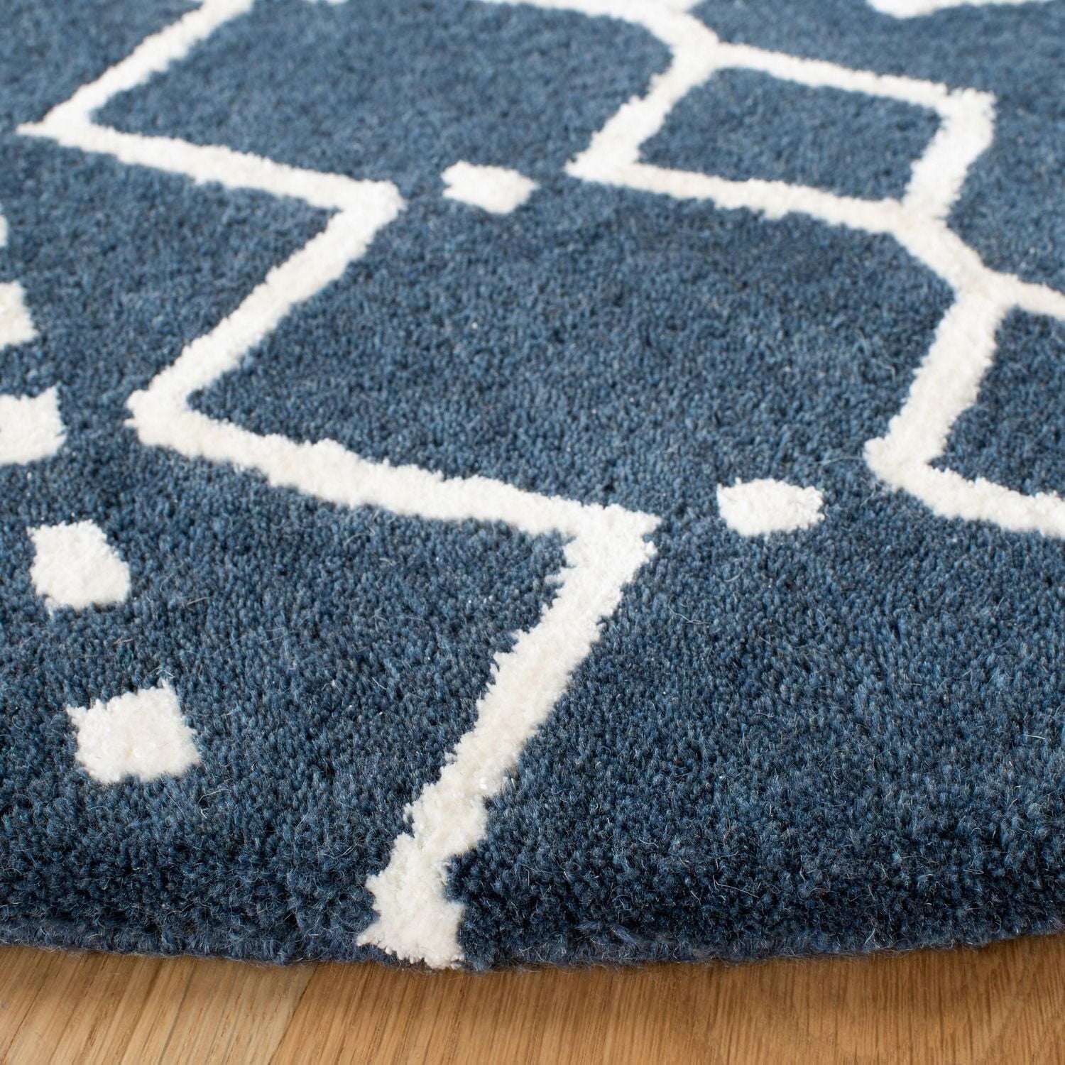 Safavieh Himalaya Darin Geometric Area Rug
