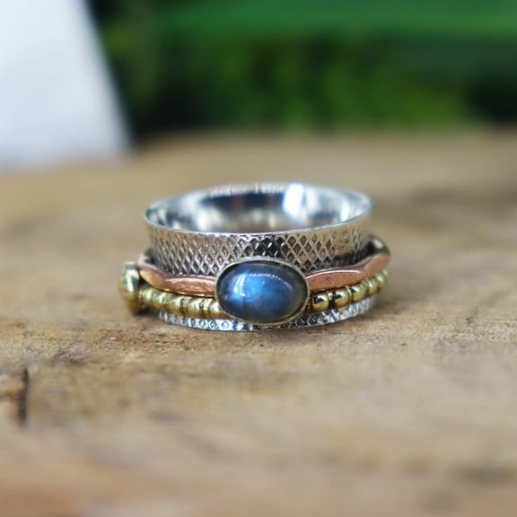 Natural Labradorite Ring, 925 Sterling Silver Ring, Pearl Ring, Two Tone Ring, Flower Textured Ring, Handmade Jewelry, Wedding Ring For Her.