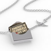 Locket Necklace Somebody in Bermuda Loves me, Somers Island in a silver Envelope Neonblond