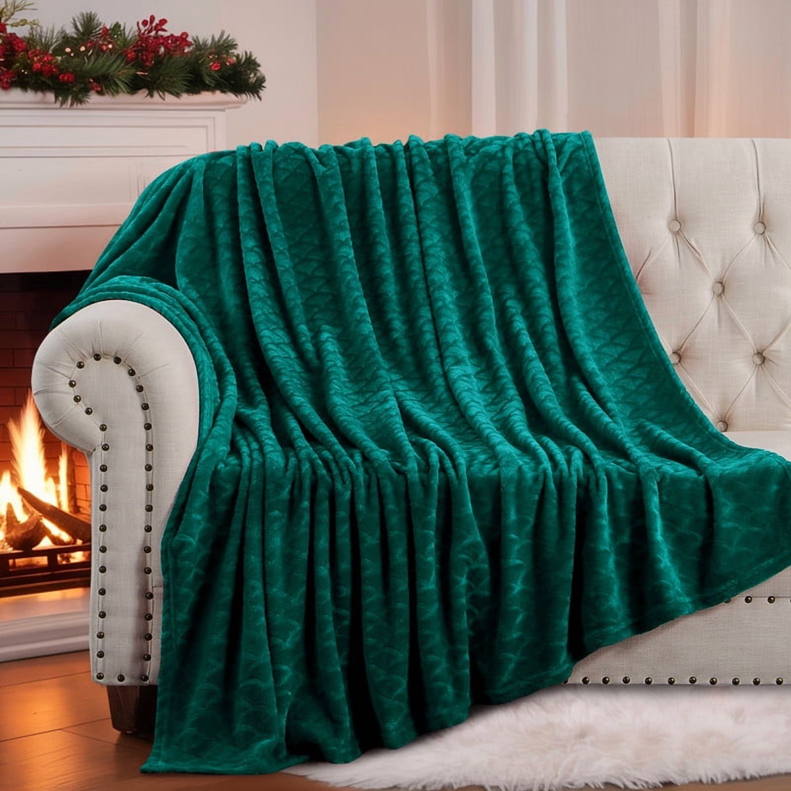 Aisbo Brushed Flannel Blanket Dark Green Queen, Super Soft and Cozy Blankets All Season Use
