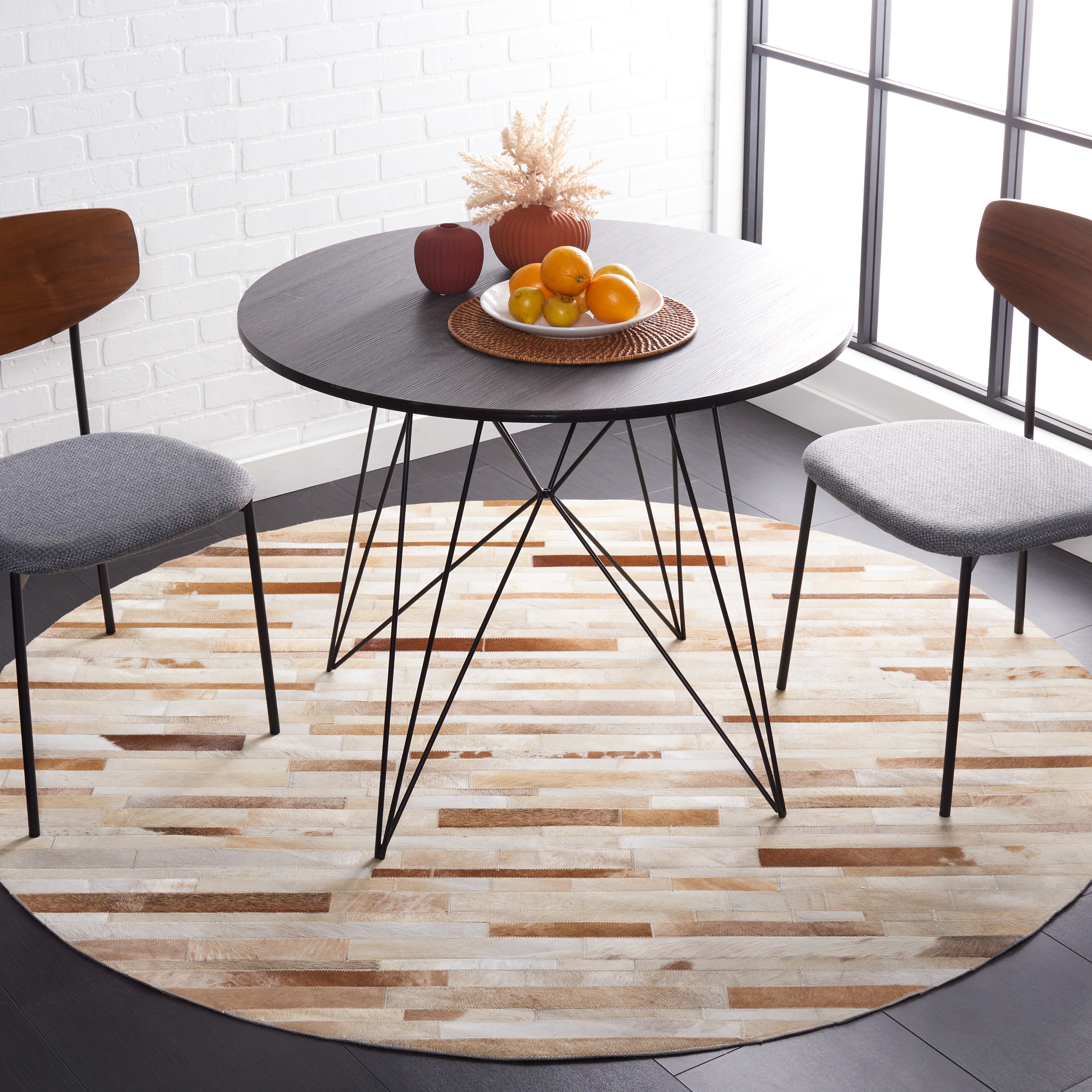 SAFAVIEH Studio Leather Loew Geometric Area Rug, Tan/Ivory, 6' x 6' Round