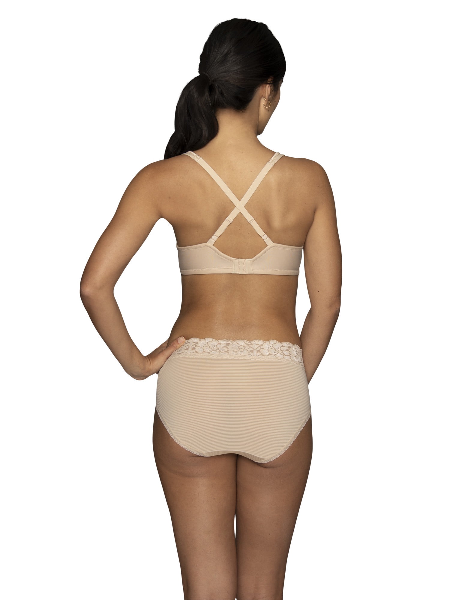 Vanity Fair Lingerie Women's Body Caress 2-Way Convertible Straps Full Coverage Underwire Bra, Style 75335