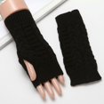 thumbnail image 1 of Guantes de punto de medio dedo para mujer, cálidos, de otoño e invierno, de lana acrílica, con dedos descubiertos, de color liso, cortos, 1 of 6