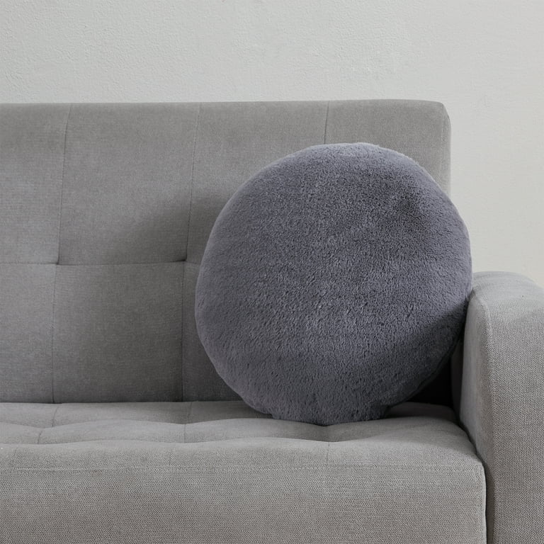 Mainstays Decorative Fur Round Pillow, 16