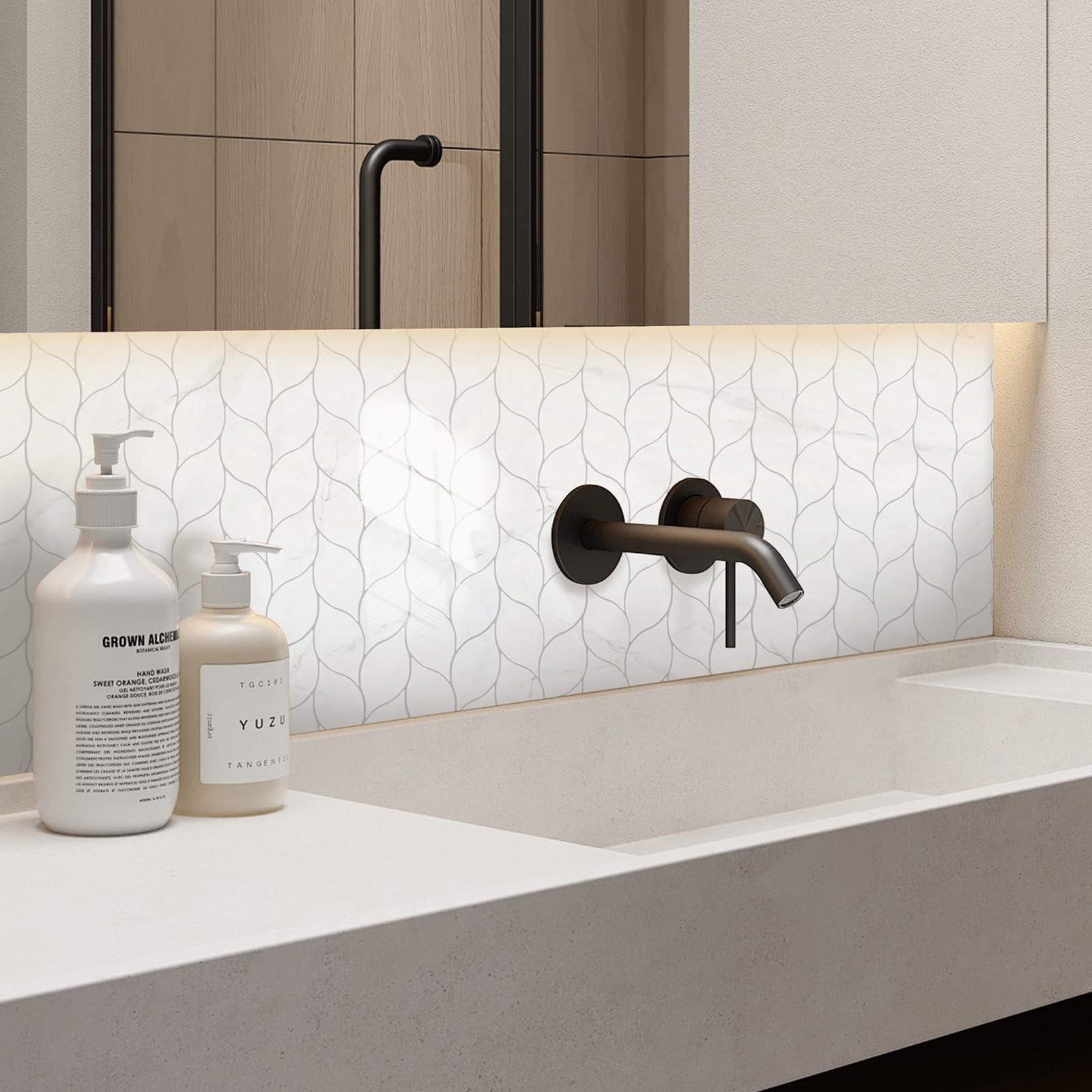 10-sheet Peel And Stick Backsplash Tile For Kitchen  Self-adhesive Mosaic Glossy Leaf On Wall With Gaps (calacatta White)