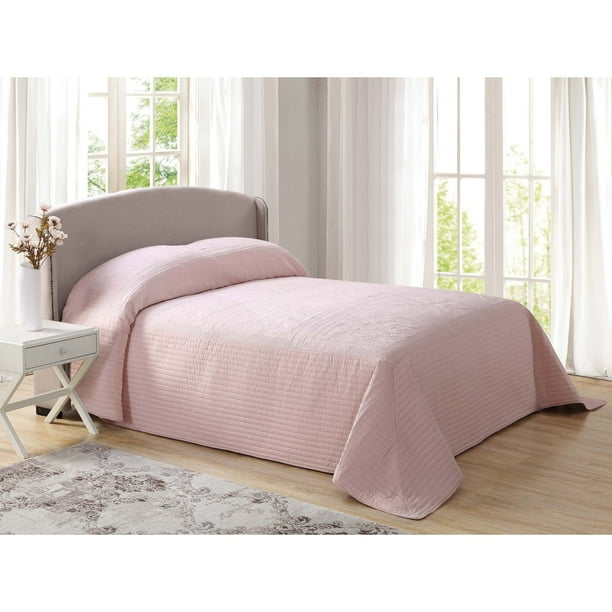 French Tile Quilted King Bedspread in Blush