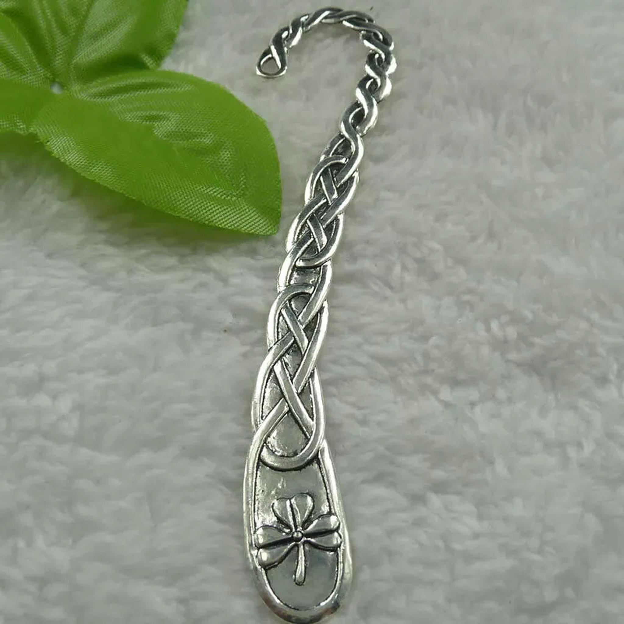 HOOUN 32 pcs tibet silver flower complect bookmarks 113x24mm B1097