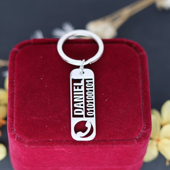 Customization Name Number Keychain Stainless Steel Nameplate Pendant Keyrings Gift for Friends Family Birthday Key Chain