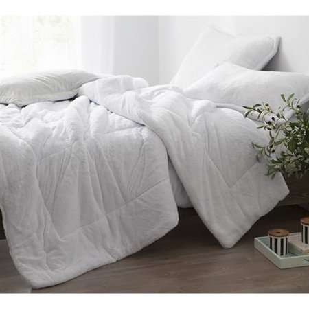 Rosdorf Park Heavyweight Winter Down Alternative Comforter