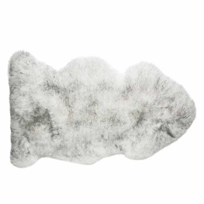 Windward Sheepskin Rug Collection in Grey 2' x 3'5"